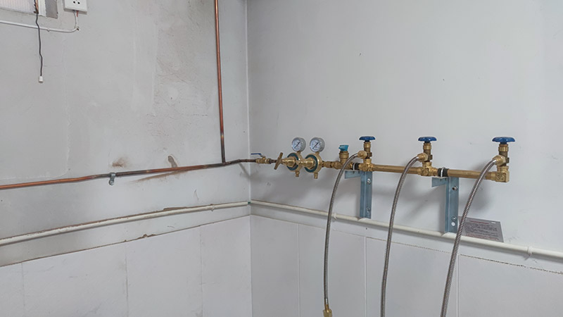 中心供氧系统气体汇流排